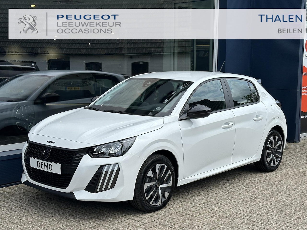 Peugeot 208 - 1.2 Hybrid 110 e-DCS6 Style 1.2 Hybrid 110 e-DCS6 Style - AutoWereld.nl