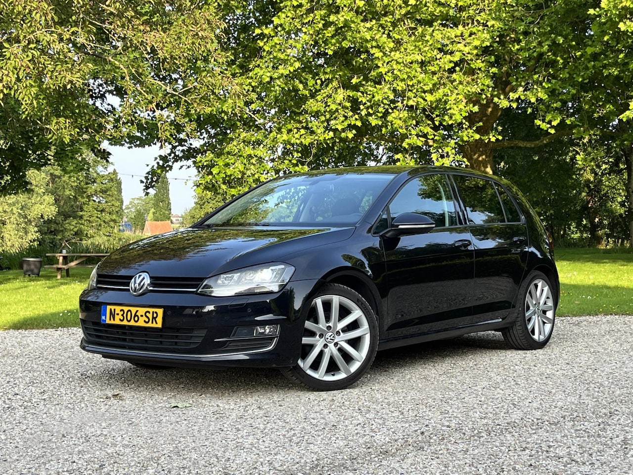 Volkswagen Golf - 1.4 TSI Business Edition R Connected 1.4 TSI Business Edition R Connected - AutoWereld.nl
