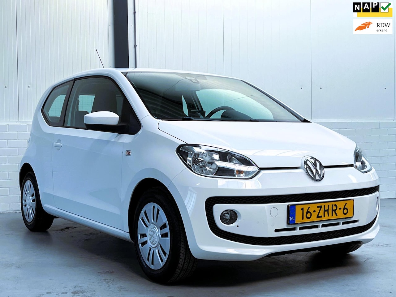 Volkswagen Up! - 1.0 move up! Navi|stoelverwarming - AutoWereld.nl