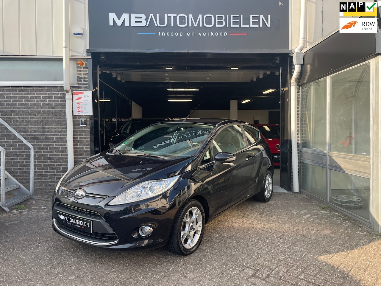 Ford Fiesta - 1.4 Titanium/3 Deurs/Airco/Apk/Nap/Nette Auto!3e Eigenaar!! - AutoWereld.nl