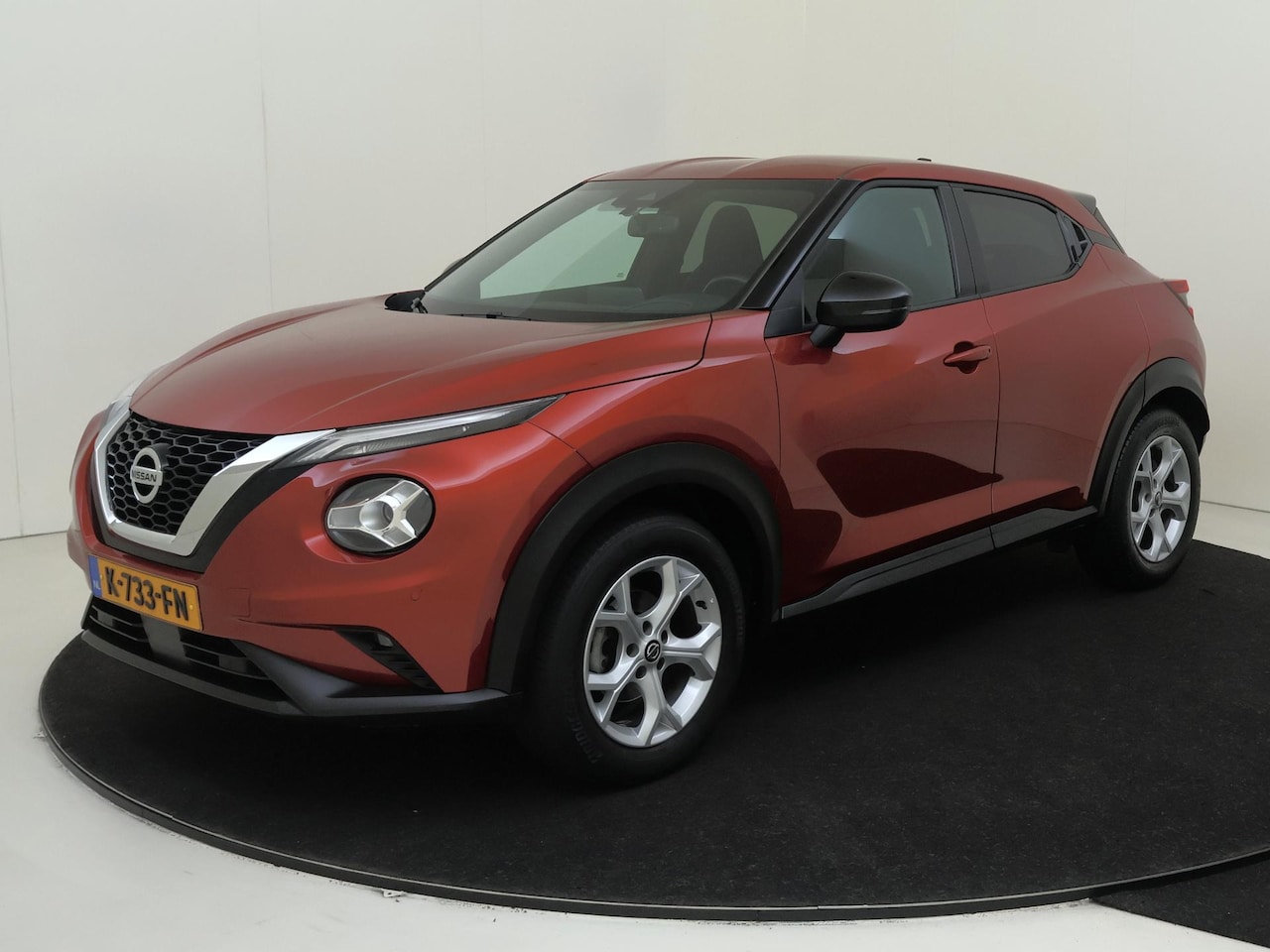 Nissan Juke - 1.0 DIG-T N-Connecta | Automaat | Navigatie | Achteruitrijcamera | Climate Control | Licht - AutoWereld.nl