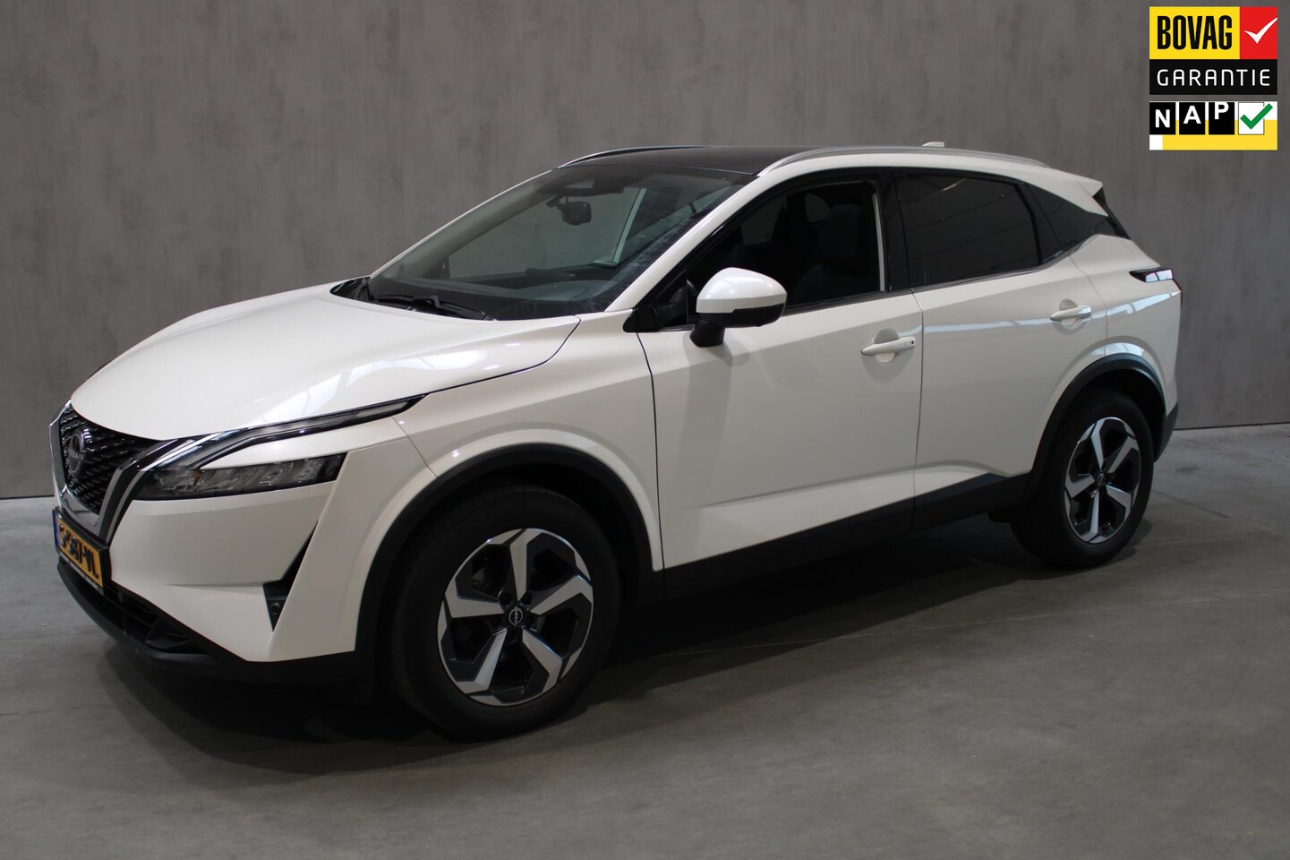 Nissan Qashqai - 1.3 MHEV N-Connecta 360Camera/navigatie/Cruise controle Rijklaar incl 12 maanden bovag - AutoWereld.nl