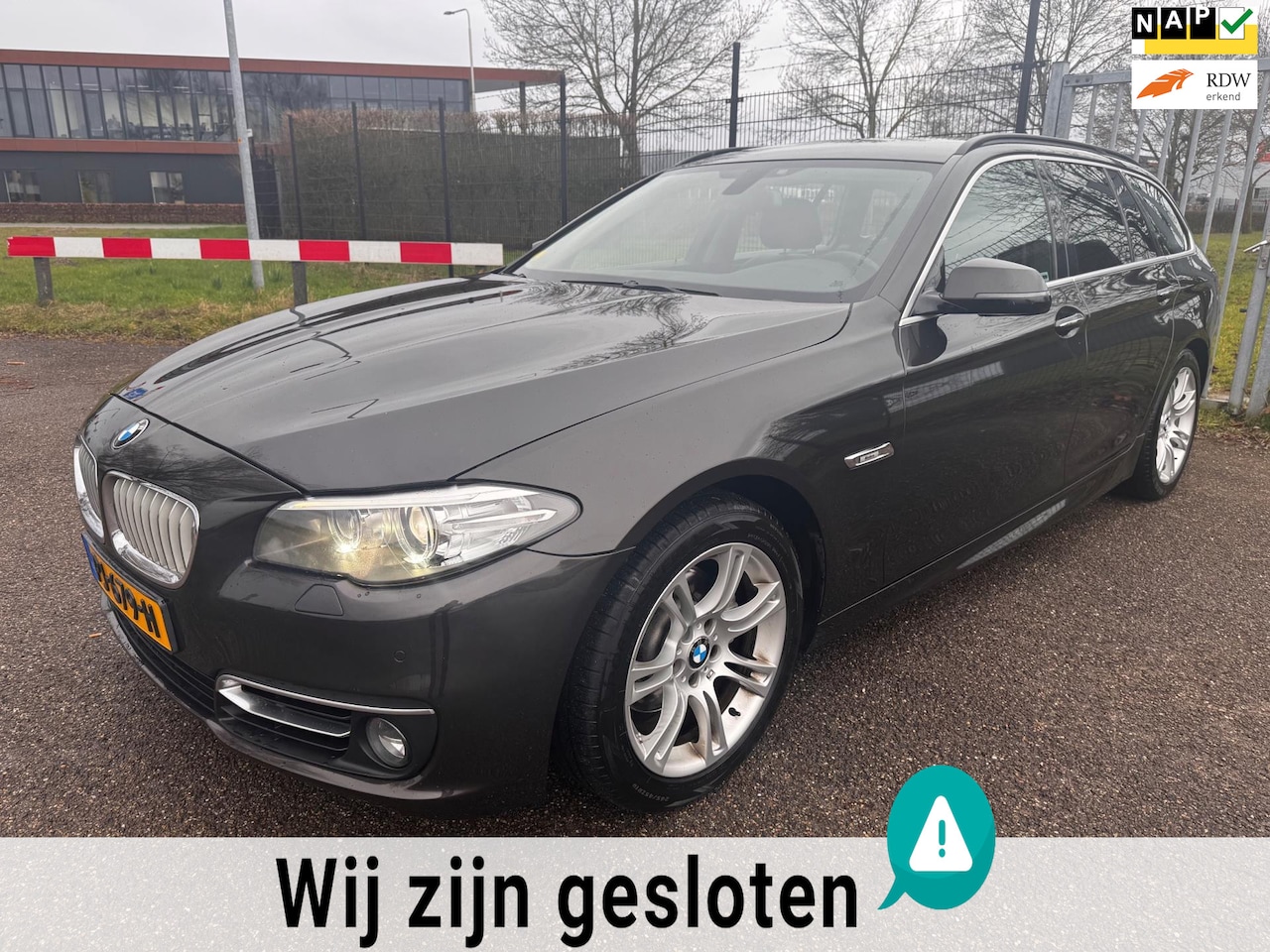 BMW 5-serie Touring - 518d High Exe 230PK Facelift 18inch Msport Trekhaak - AutoWereld.nl