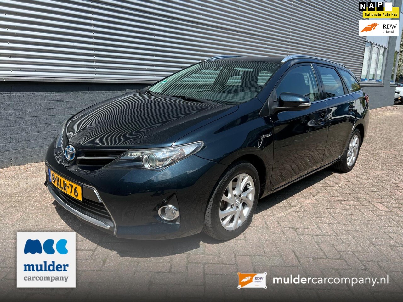 Toyota Auris Touring Sports - 1.8 Hybrid Dynamic Clima / Dealer onderhouden / Ned Auto / NAP / MCC / Gouda - AutoWereld.nl