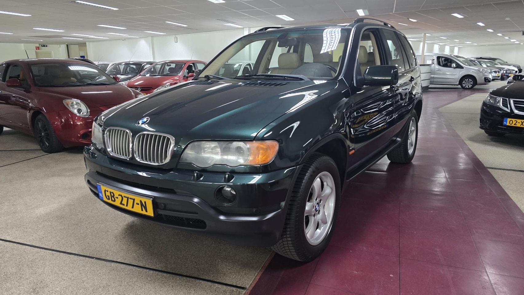 BMW X5 - 4.4i Aut. Executive NWE APK 05-2026 - AutoWereld.nl