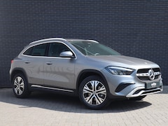 Mercedes-Benz GLA-Klasse - 180 Luxury Line | 360 Camera | Trekhaak | Sfeer |