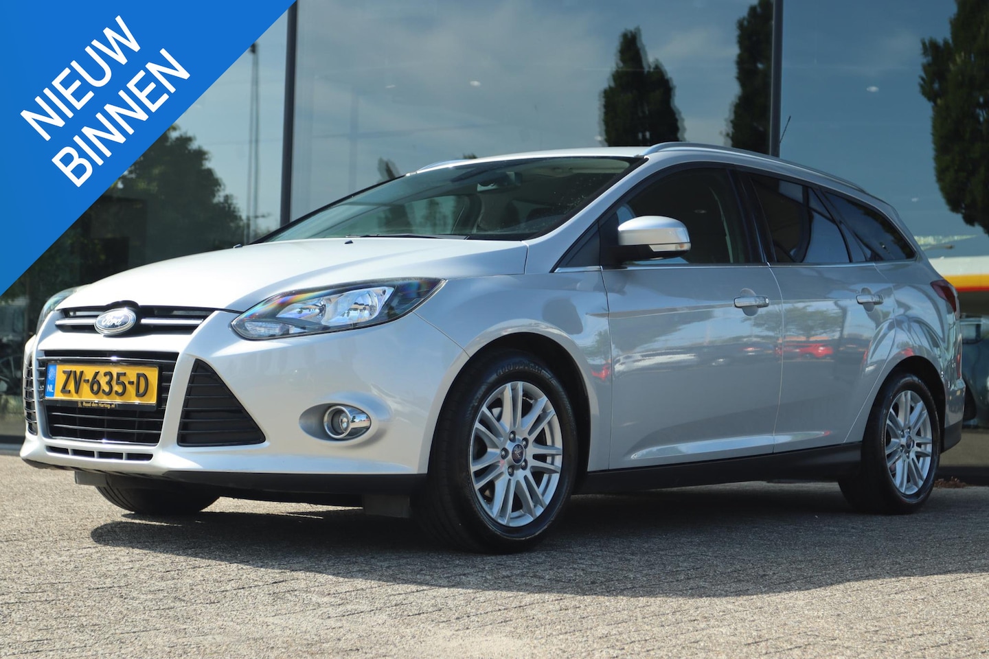 Ford Focus Wagon - 1.6 TI-VCT TITANIUM AUT. | VOORRUIT VERW. | CRUISE | CLIMATE | PDC | PRIVACY | LMV - AutoWereld.nl