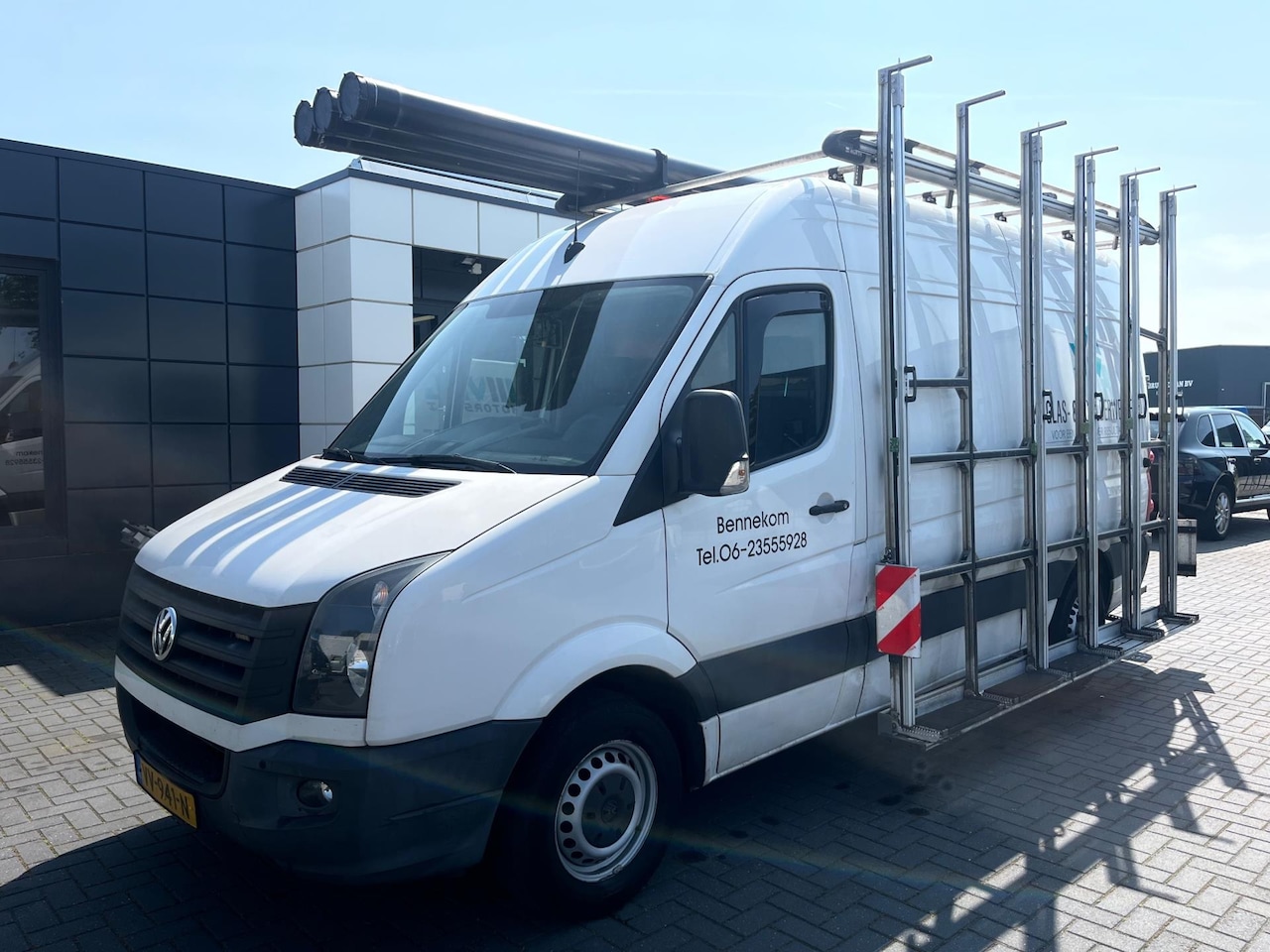 Volkswagen Crafter - 35 2.0 TDI L2-H2 Airco 2016 Glasresteel - AutoWereld.nl