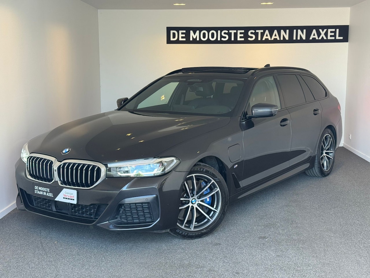 BMW 5-serie Touring - 530e High Executive 530e High Executive - AutoWereld.nl