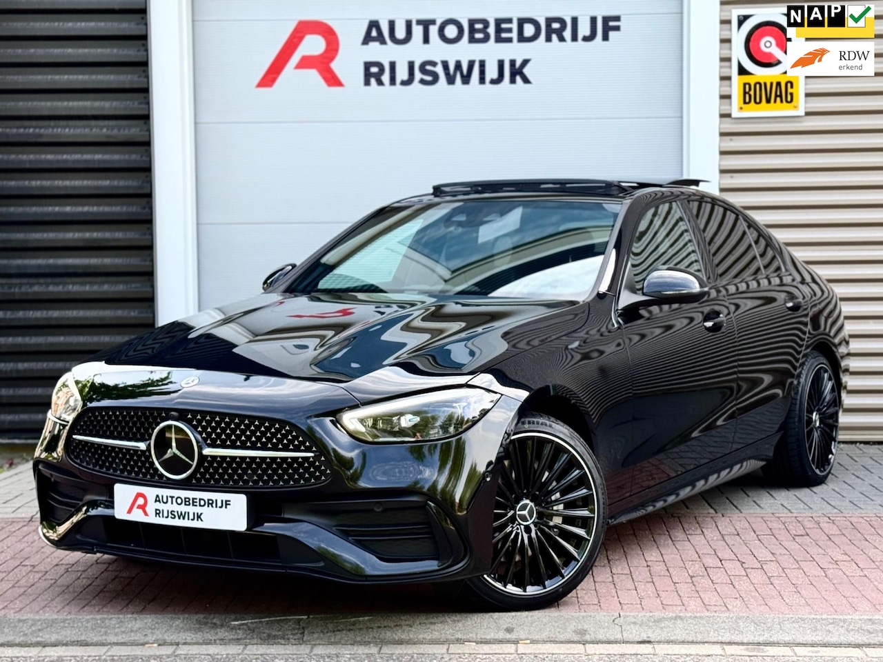 Mercedes-Benz C-klasse - 300 e AMG Line Pano/Matrix/Dodehoek - AutoWereld.nl