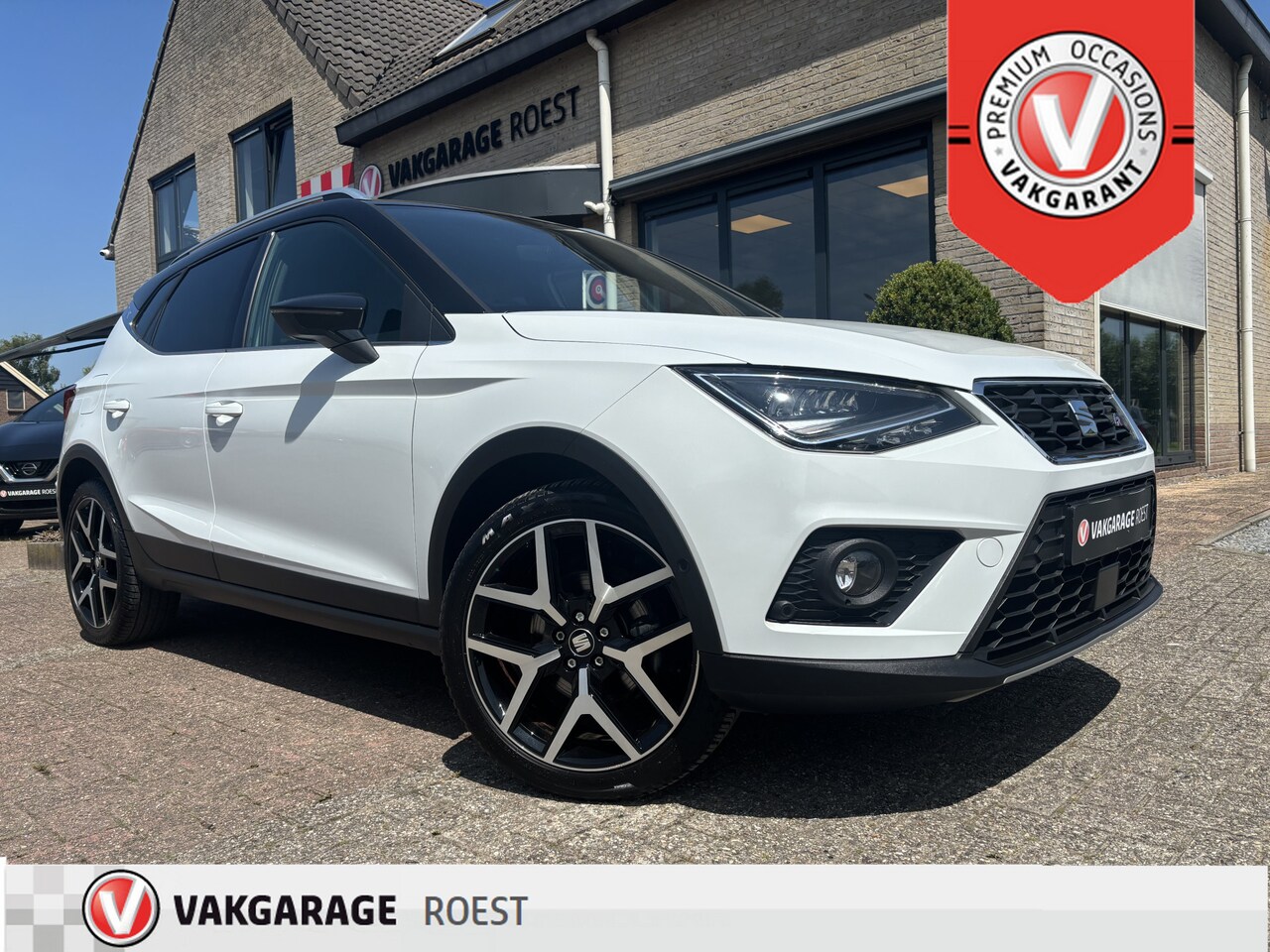Seat Arona - 1.0 TSI FR Business Intense Plus Full LED / Camera / Stoelverwarming - AutoWereld.nl