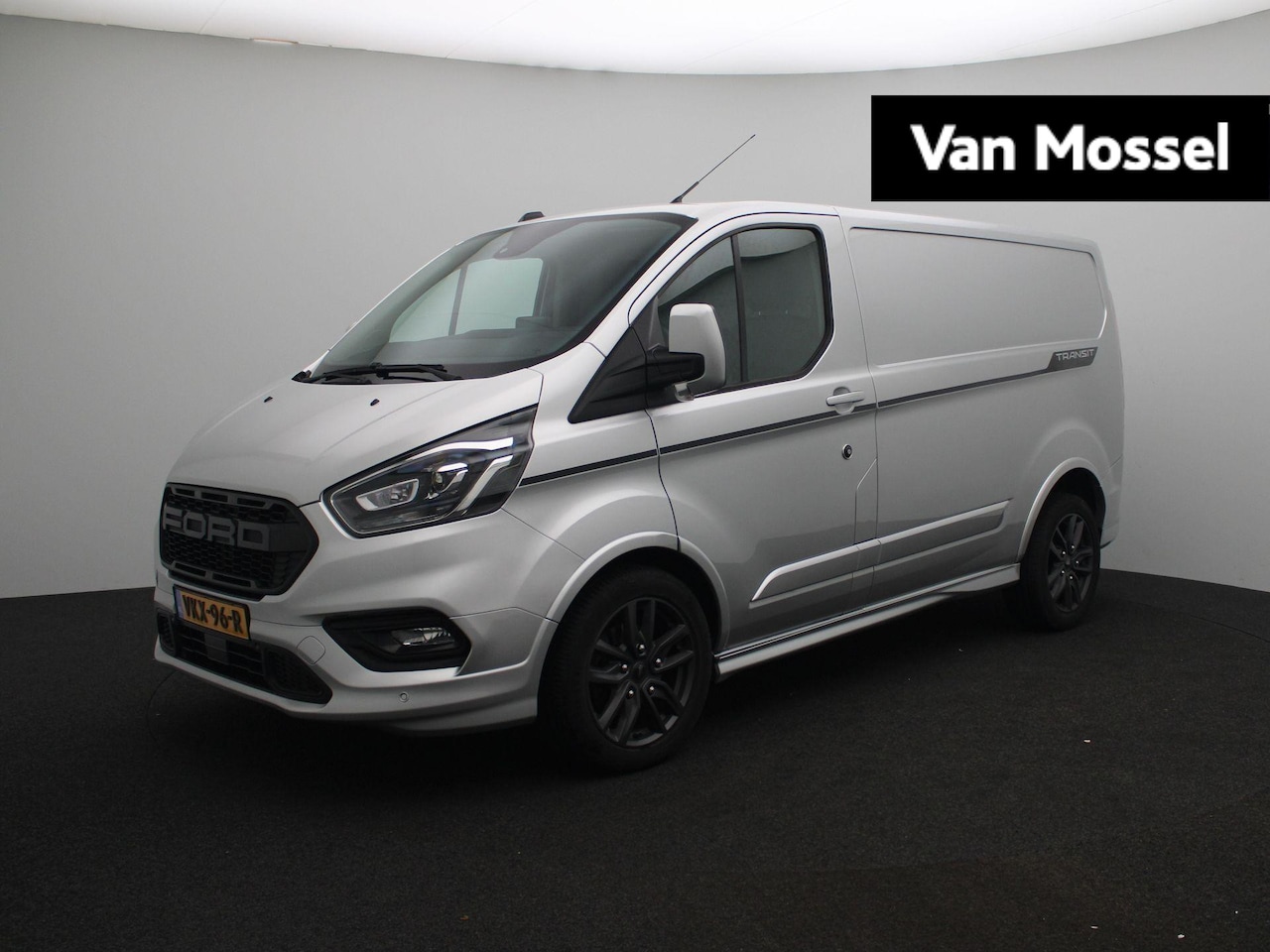 Ford Transit Custom - 290 2.0 L1H1 Sport Aut. | 185PK| Navigatie | Camera | Trekhaak - AutoWereld.nl
