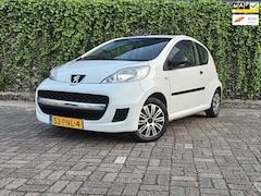 Peugeot 107 - 1.0-12V Accent Airco APK Audio system Navigatie Bluetooth