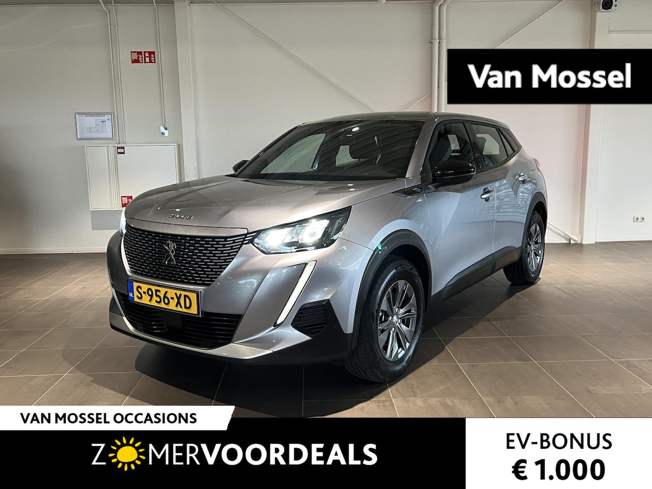 Peugeot e-2008 - EV Active Pack 50 kWh | Camera | Navigatie | Climate control - AutoWereld.nl