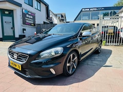 Volvo V40 - 1.6 D2 R-Design Leder Apk Navi