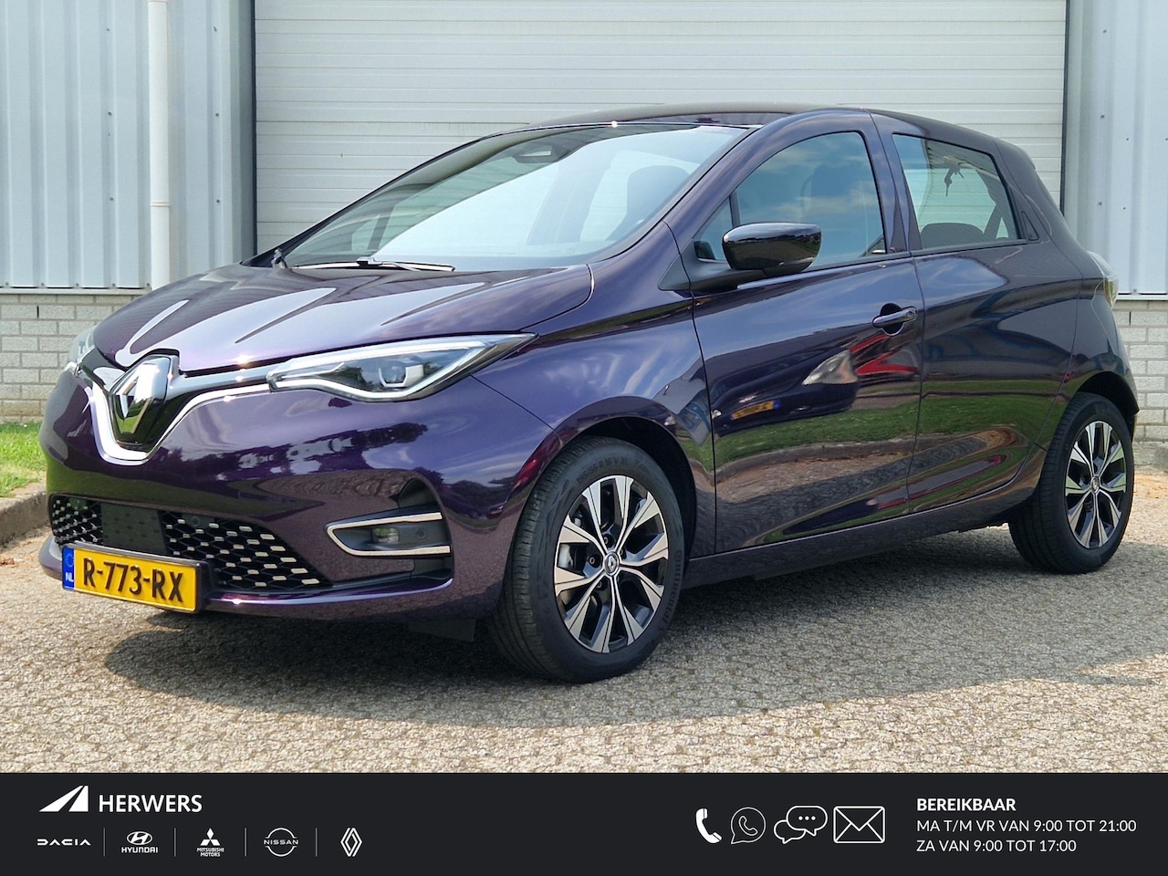 Renault Zoe - R135 Evolution 52 kWh / 1e Eigenaar / Dealer Onderhouden / Apple & Android Carplay / Navig - AutoWereld.nl
