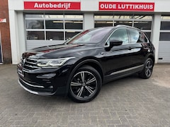 Volkswagen Tiguan - 1.5TSI 150PK DSG Elegance Camera ACC Carplay Navi
