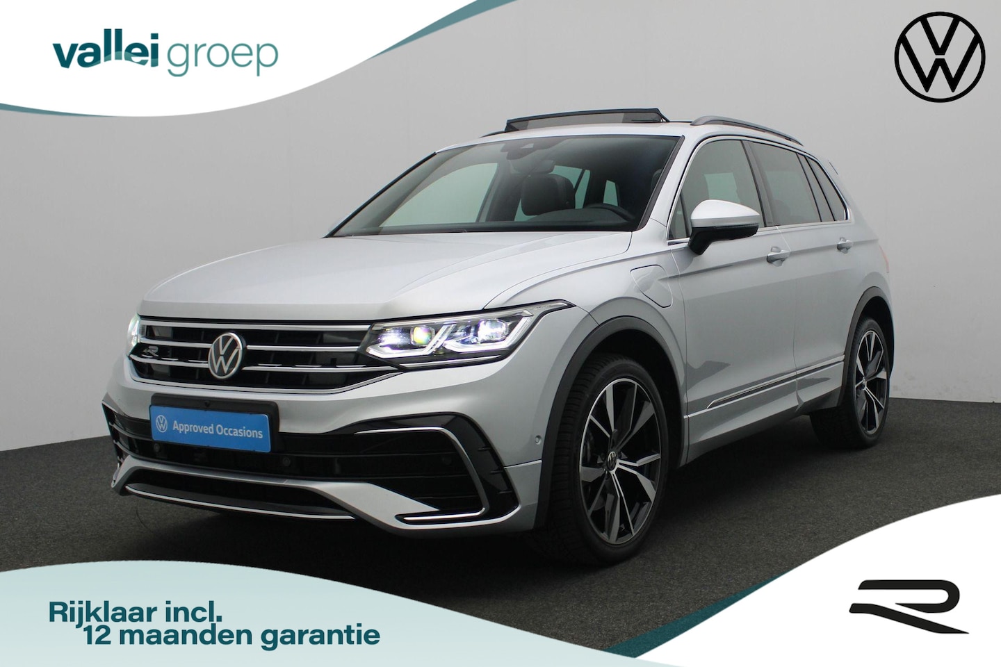 Volkswagen Tiguan - 1.4 TSI 245 pk DSG eHybrid R-Line Business+ | Panoramadak | Navigatie Discover Pro | Adapt - AutoWereld.nl