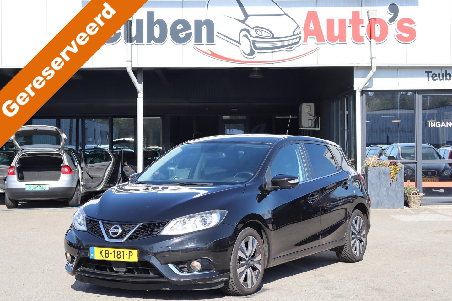 Nissan Pulsar - 1.5 dCi Tekna 360 Camera, Navigatie, Lederen interieur, Climate control, Stoelverwarming, - AutoWereld.nl
