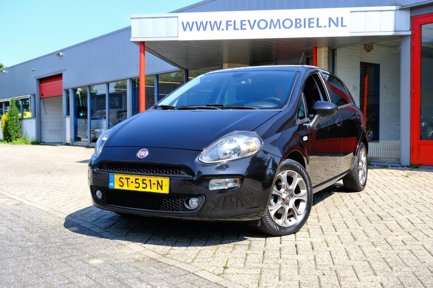 Fiat Punto Evo - 0.9 TwinAir Sempre Navi|Clima|Cruise|LMV - AutoWereld.nl