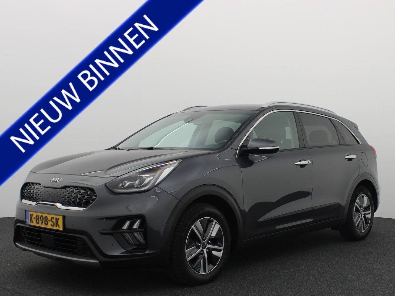 Kia Niro - 1.6 GDi Hybrid DynamicPlusLine TREKHAAK / LEDER / STOELVERW / STUURVERW / FULL LED / CAMER - AutoWereld.nl