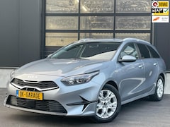 Kia Cee'd Sportswagon - Ceed 1.0 T-GDi DynamicLine|CARPLAY|STOEL-STUURVERWARMING|CAMERA|CLIMA|CRUISE|LANE-ASSIST