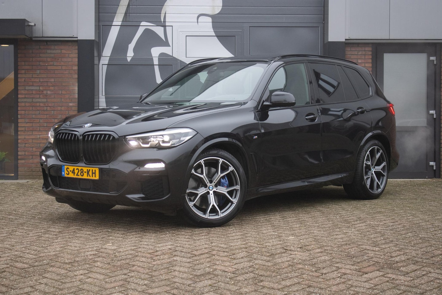 BMW X5 - xDrive40i High Executive M-sport / Shadow line / Panoramadak / Elek. trekhaak / Head-up / - AutoWereld.nl