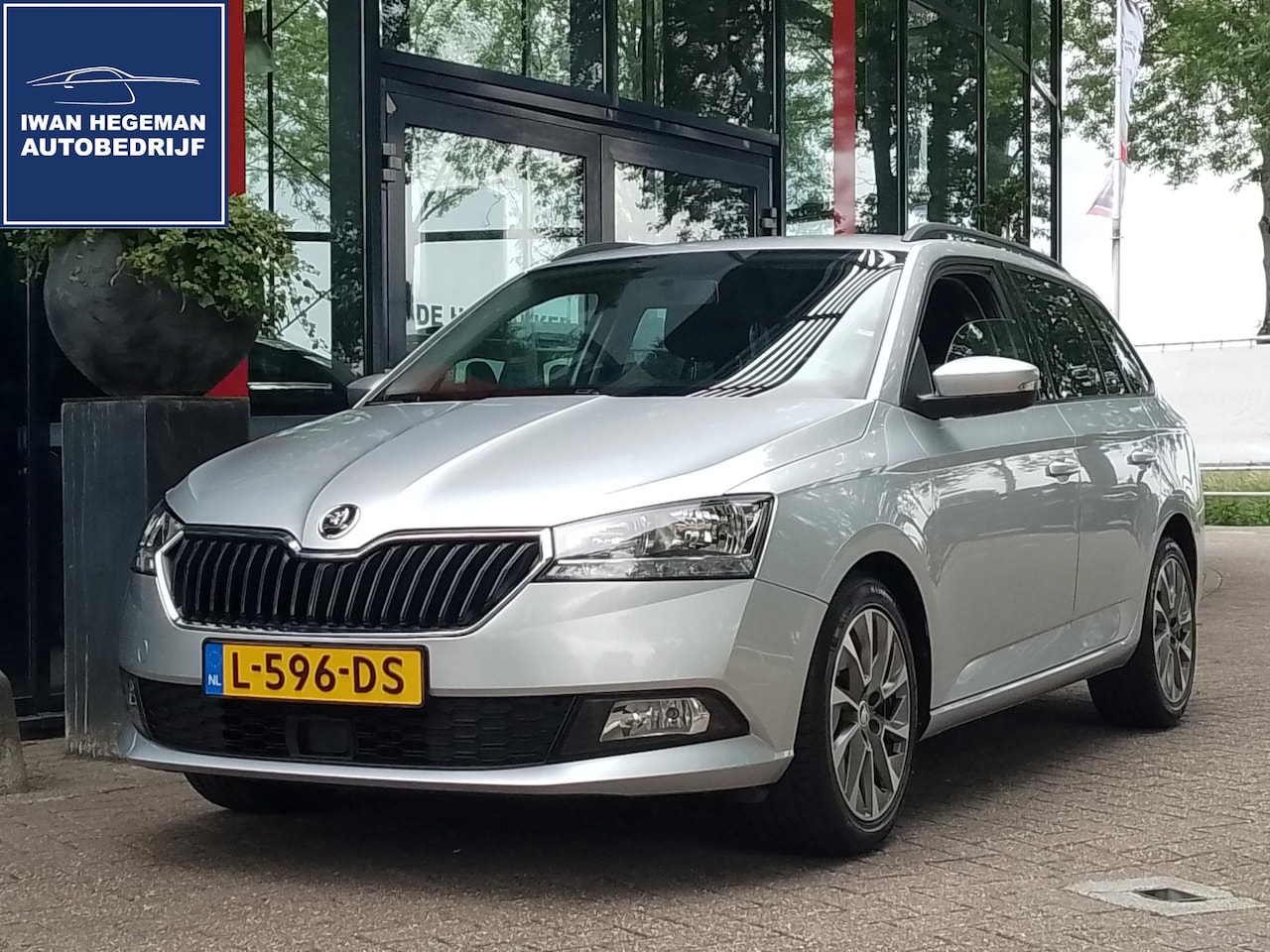 Skoda Fabia Combi - 1.0 TSI Business Edition | Navi | Trekhaak | Airco | LM Velgen | Cruise Control | PDC - AutoWereld.nl