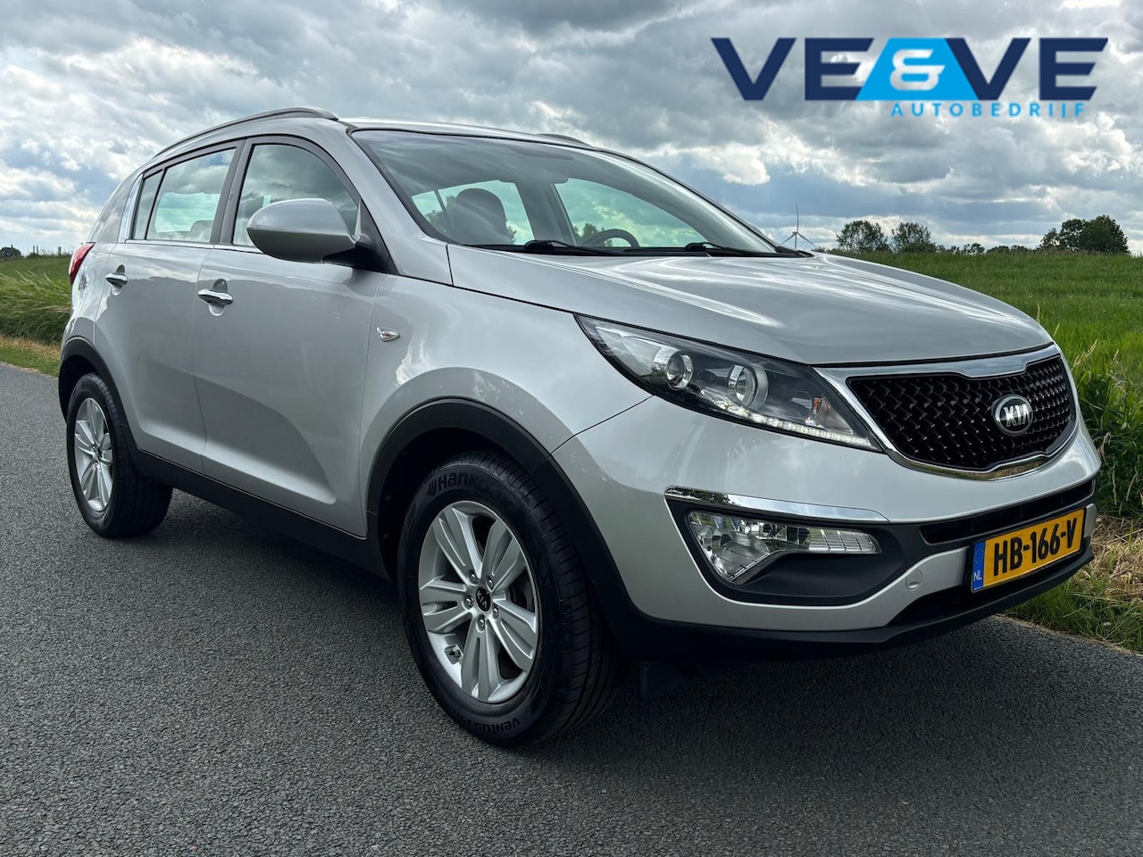 Kia Sportage - 1.6 GDI X-treme ComfortLine 1.6 GDI X-treme ComfortLine - AutoWereld.nl
