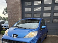 Peugeot 107 - 1.0-12V XS Automaat/Airco/NAP
