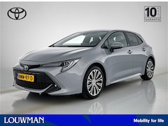 Toyota Corolla - 1.8 Hybrid Team D Limited | Dodehoekdetector |