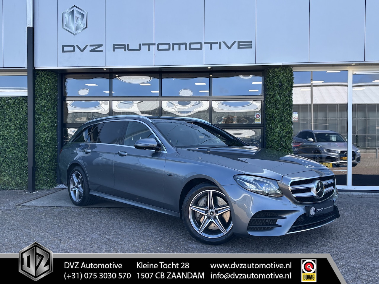 Mercedes-Benz E-klasse Estate - 300 de Business Solution AMG | Distronic | Memory | Camera | Trekhaak - AutoWereld.nl