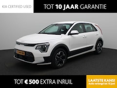 Kia Niro EV - Light Edition 64.8 kWh | Navigatie | Climate Control | Lm velgen | Parkeersensoren | Camer