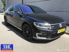 Volkswagen Passat - 1.4 GTE Highline PANORAMA, DAB, NAVI,