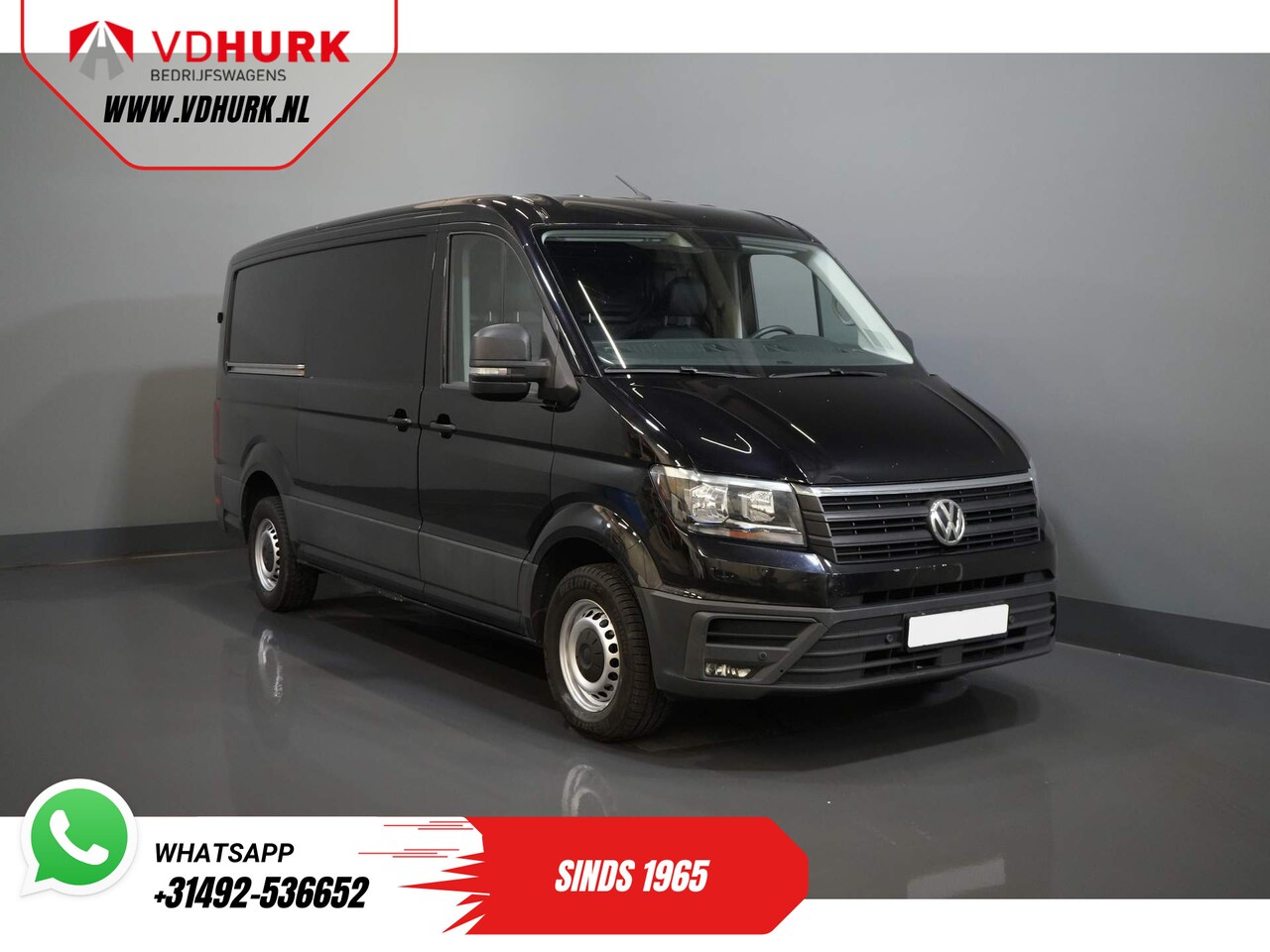 Volkswagen Crafter - 35 2.0 TDI 140 pk DSG Aut. L3H2 EXPORT ONLY Navi/ Carplay/ PDC/ Cruise/ Trekhaak/ Airco - AutoWereld.nl