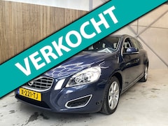Volvo V60 - 1.6 T3 Summum