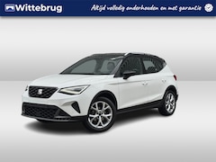 Seat Arona - 1.0 TSI 110PK FR / Digitale Cockpit / LED / Parkeersensoren Achter / Stoelverwarming / Wir