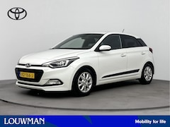 Hyundai i20 - 1.0 T-GDI Go 2016 | Navigatie | parkeersensoren achter | Trekhaak |