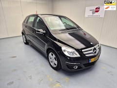 Mercedes-Benz B-klasse - 180 Business Class Automaat Navi Airco Cruise Control Alu Velgen