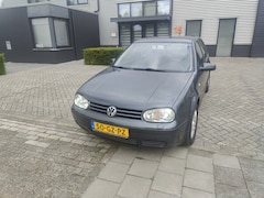 Volkswagen Golf - 2.0 Highline BJ 2001 XENON