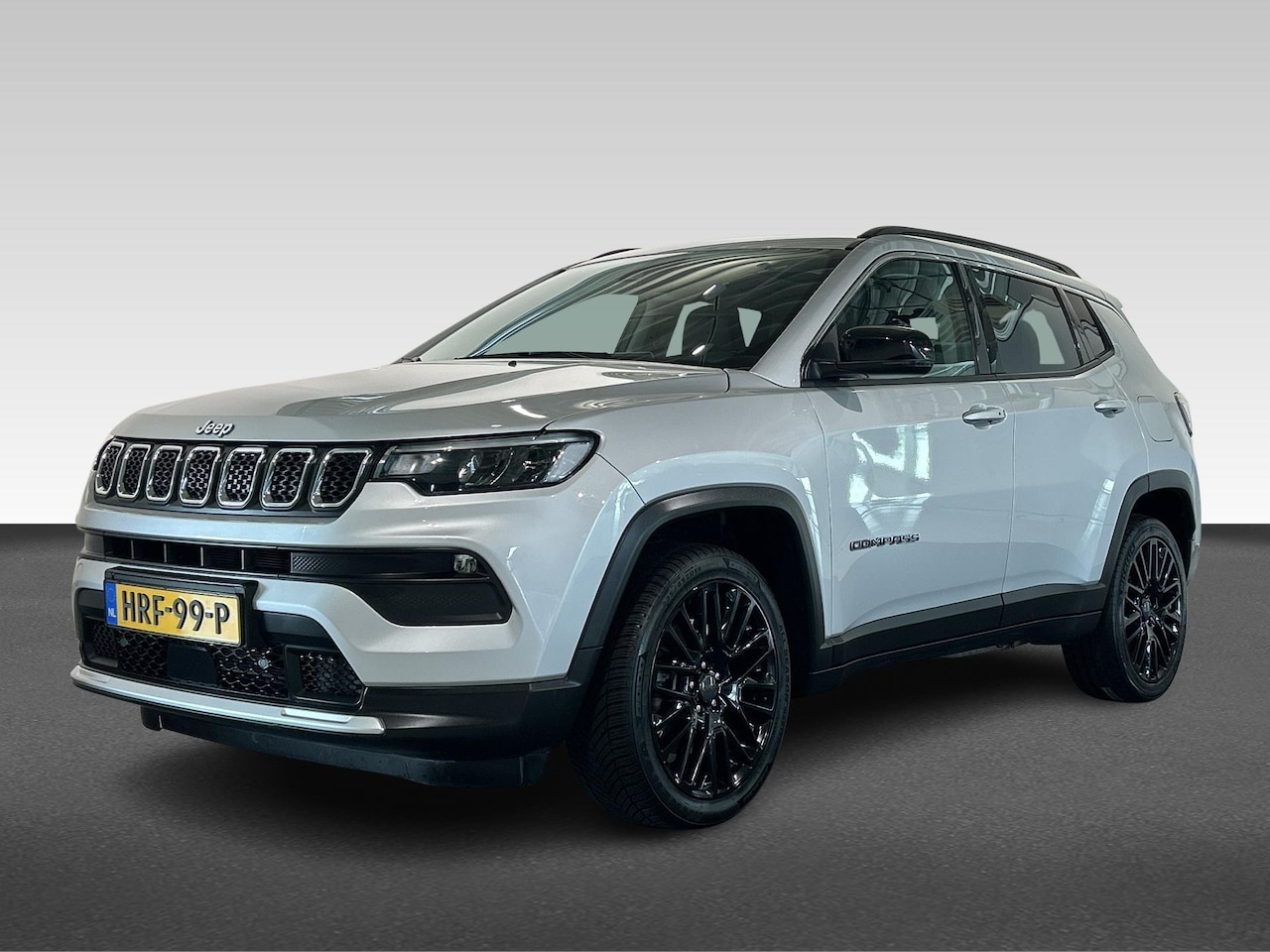 Jeep Compass - 1.3T 4XE 190PK AUTOMAAT PHEV LIMITED PANO NAVI 19 INCH - AutoWereld.nl