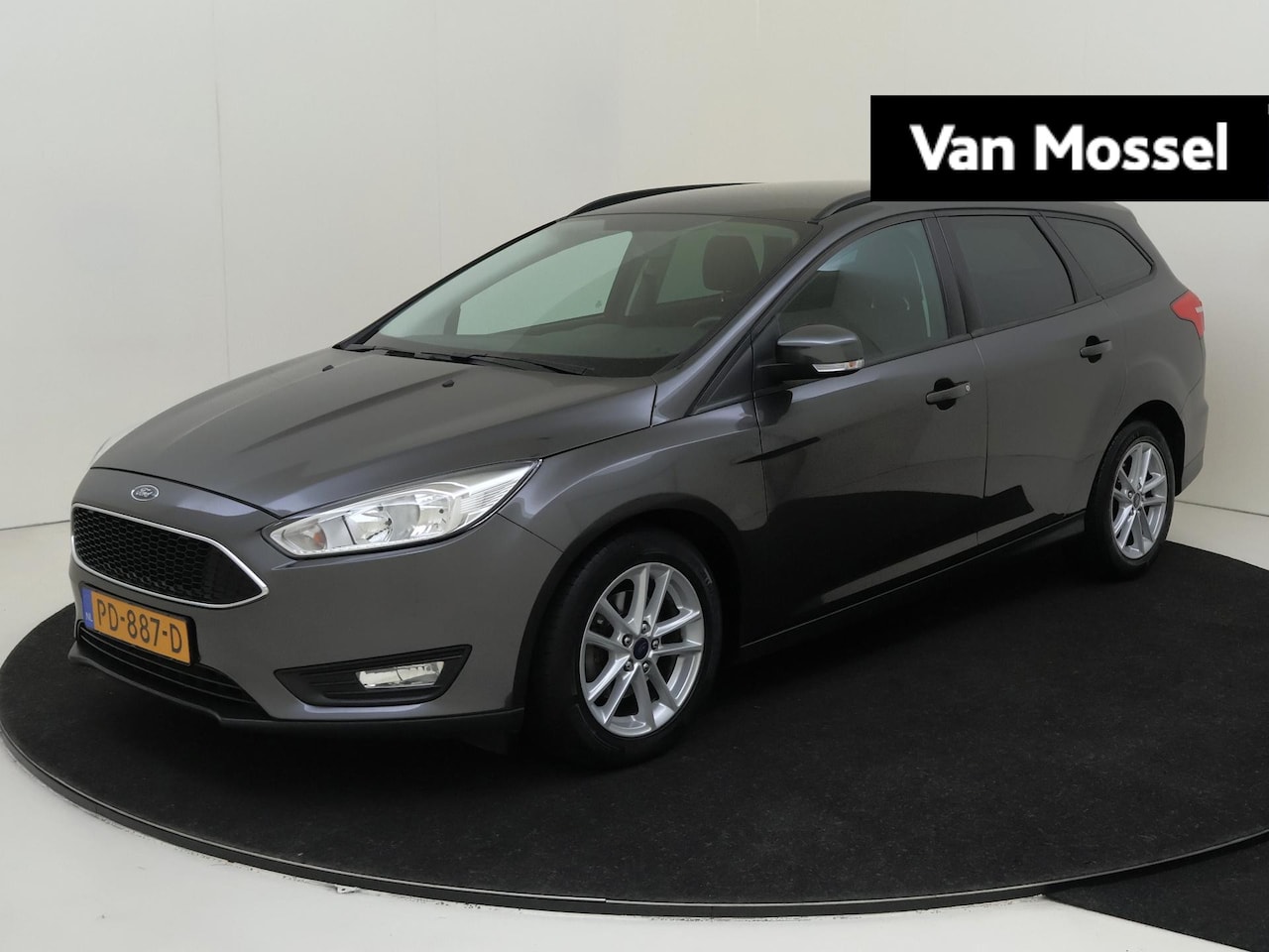 Ford Focus Wagon - 1.0 Lease Edition | Airco | Cruise control | Parkeersensoren achter | LMV | Navi | Apple C - AutoWereld.nl