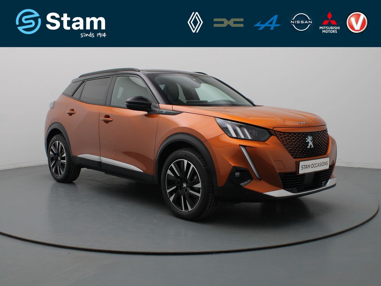 Peugeot e-2008 - 136pk EV GT Pack 50 kWh 360° Camera | Adapt. Cruise | Navi | Parkeersens. v+a | Stoelverw. - AutoWereld.nl