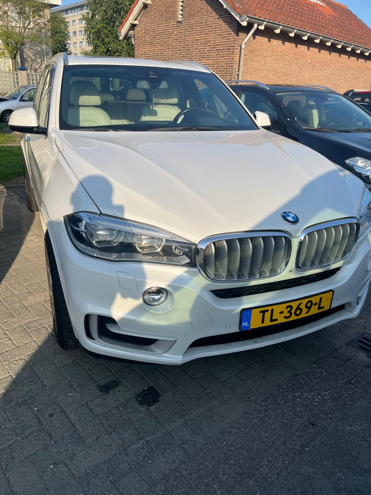 BMW X5 - xDrive35i High Executive foto`s volgen - AutoWereld.nl