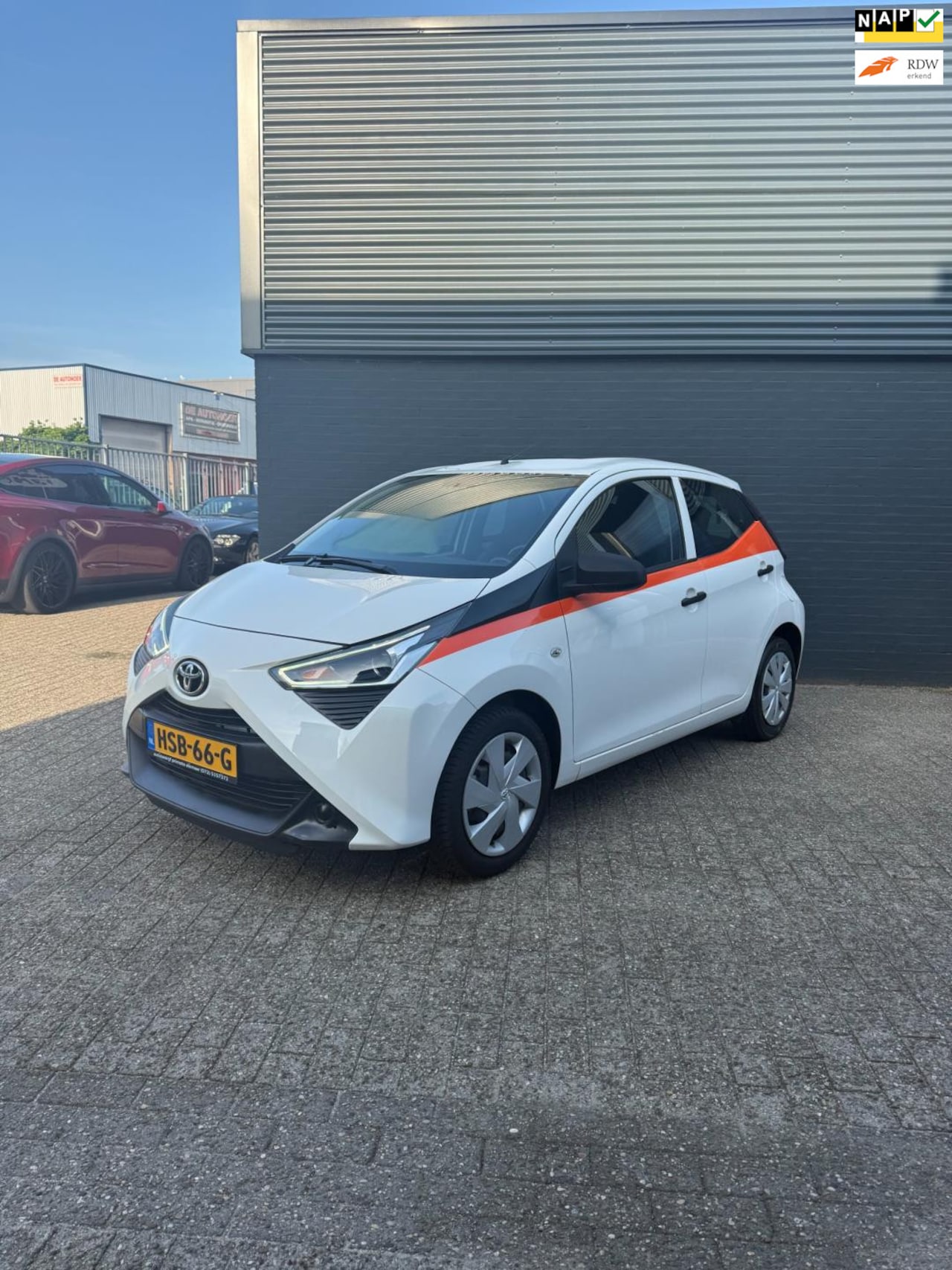Toyota Aygo - 1.0 VVT-i x-fun 1.0 VVT-i x-fun - AutoWereld.nl