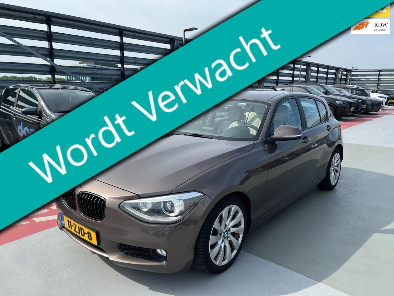 BMW 1-serie - 116i EDE Upgrade Edition 136pk 2e eig. Navi Leder Xenon - AutoWereld.nl