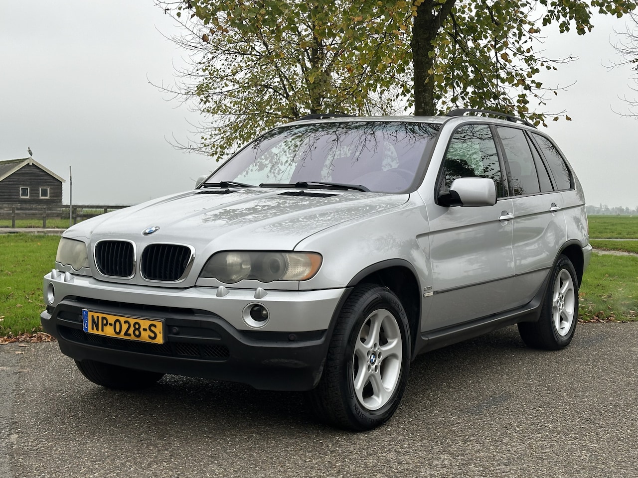 BMW X5 - 3.0i Executive ZIE ADVERTENTIE - AutoWereld.nl