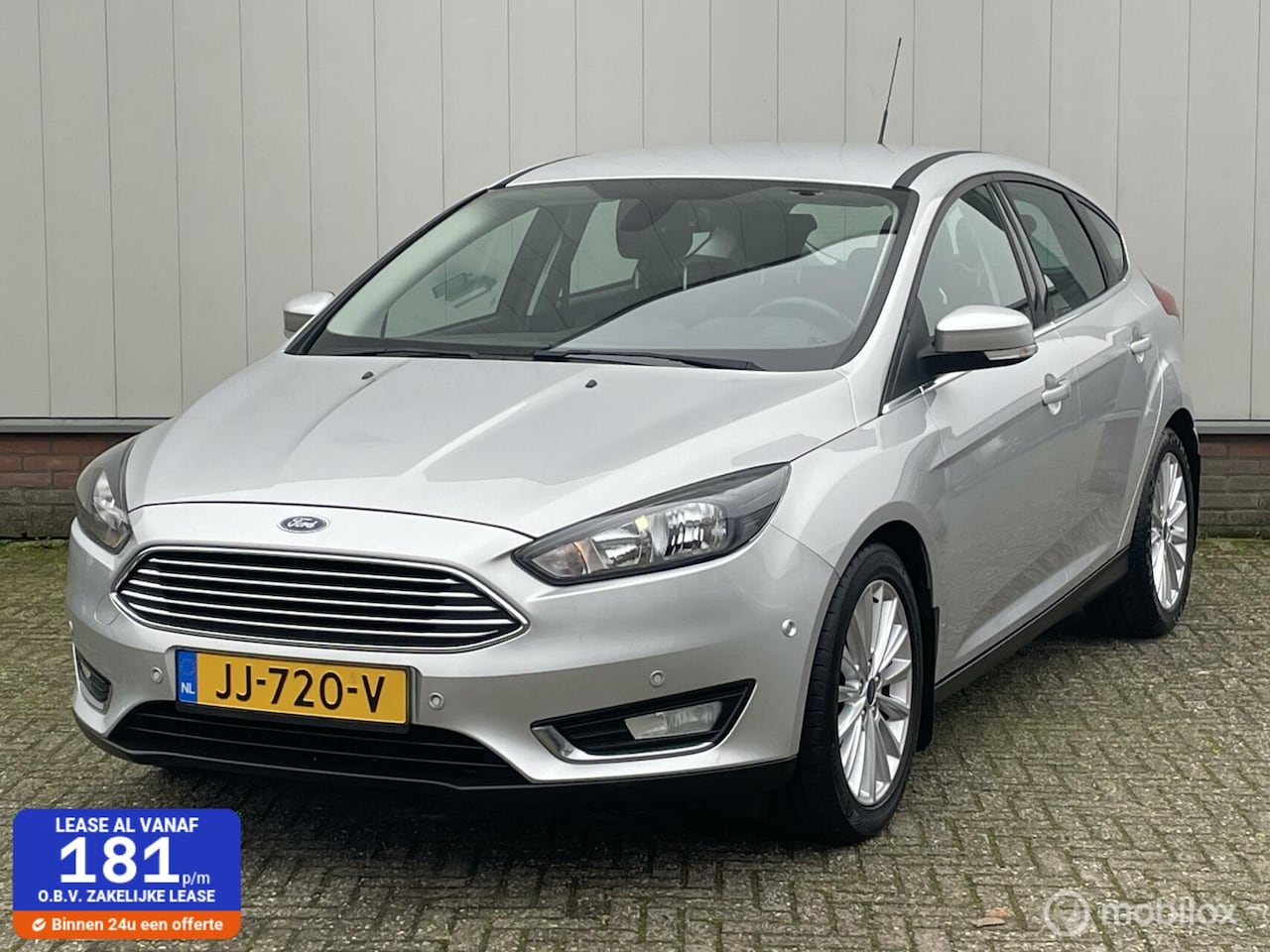 Ford Focus - 1.0 Titanium [ Org NL auto, Dealer onderhouden, Nieuwstaat auto ] - AutoWereld.nl