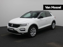 Volkswagen T-Roc - 1.5 TSI Style 150 PK | Automaat | Navigatie | Lederen Bekleding | Digital Cockpit PRO | St