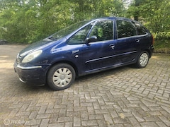 Citroën Xsara Picasso - 2.0i-16V Caractère AUTOMAAT TREKHAAK